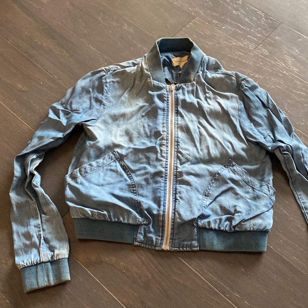 Bomber jacket